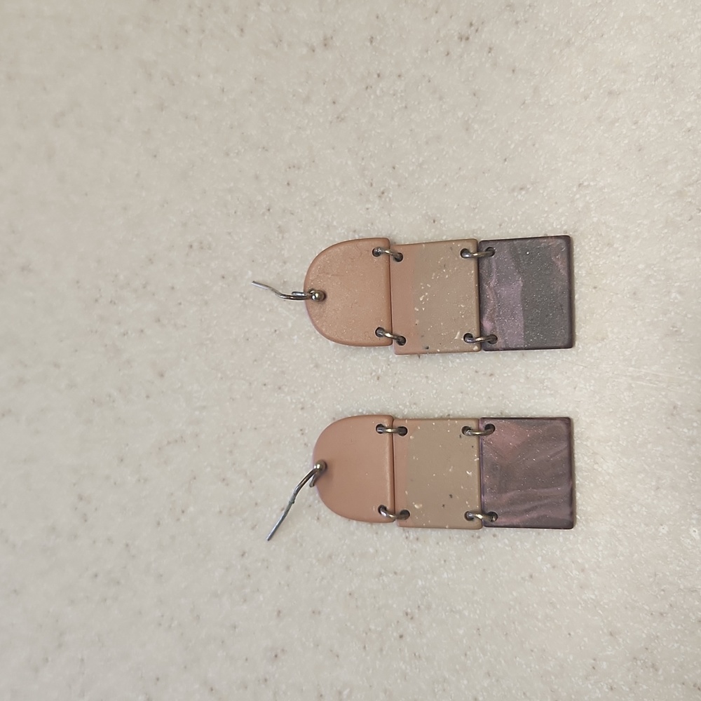 Tan/Clay Drop Earrings, GUC